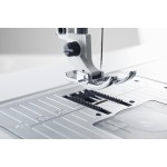 HUSQVARNA® VIKING® DESIGNER SAPPHIRE™ 85 HUSQVARNA® VIKING® DESIGNER SAPPHIRE™ 85